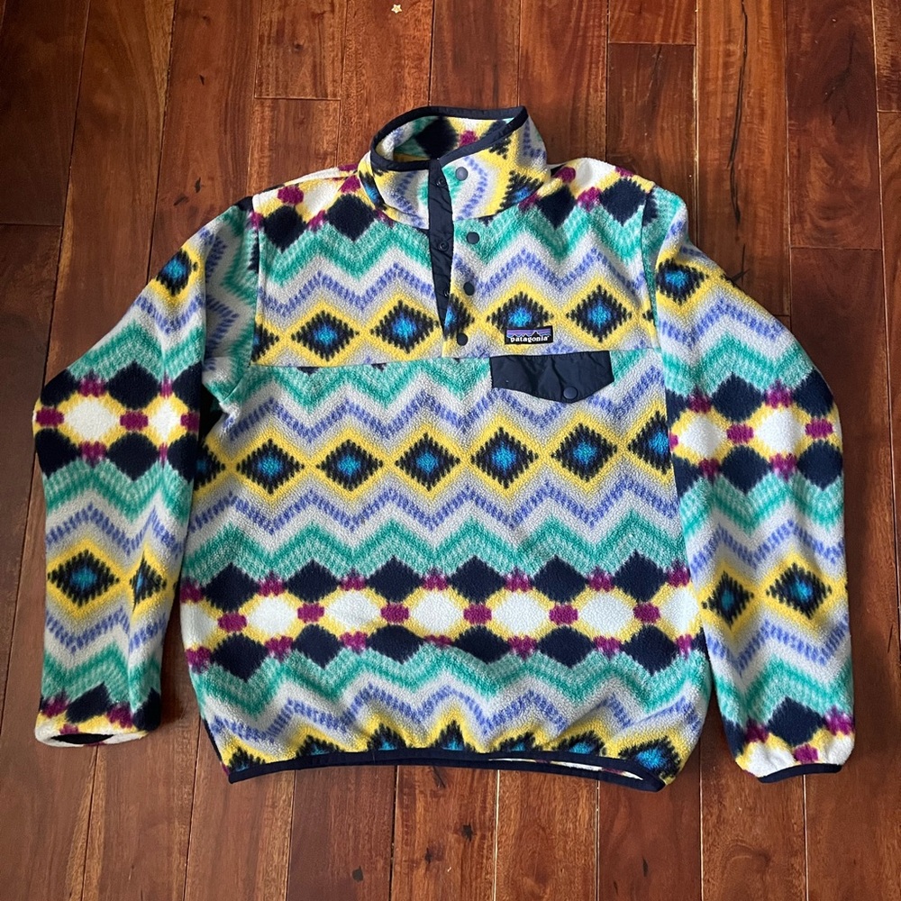 Patagonia Colorful Chevron Zip Up Sweater